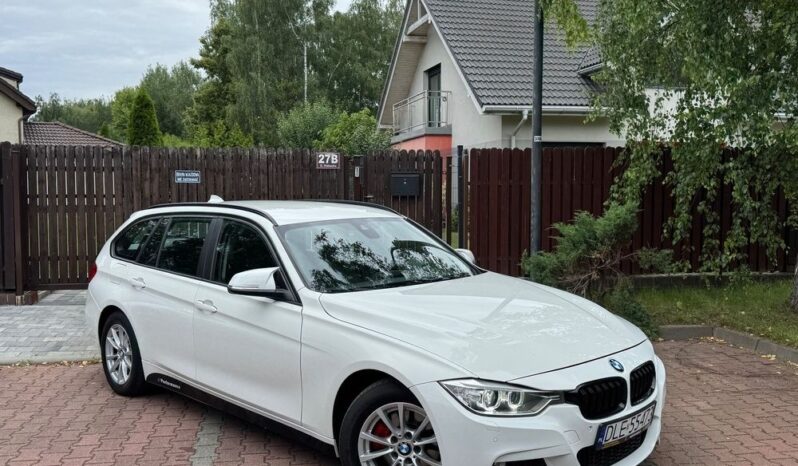 BMW Seria 3 320d Touring Sport Line full