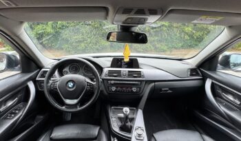 BMW Seria 3 320d Touring Sport Line full