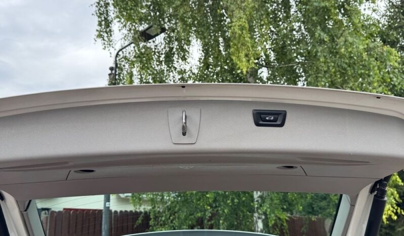 BMW Seria 3 320d Touring Sport Line full
