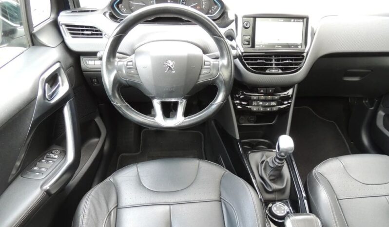Peugeot 2008 1.2 PureTech Allure Pack S&S full