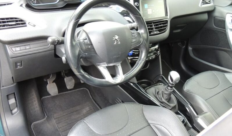 Peugeot 2008 1.2 PureTech Allure Pack S&S full