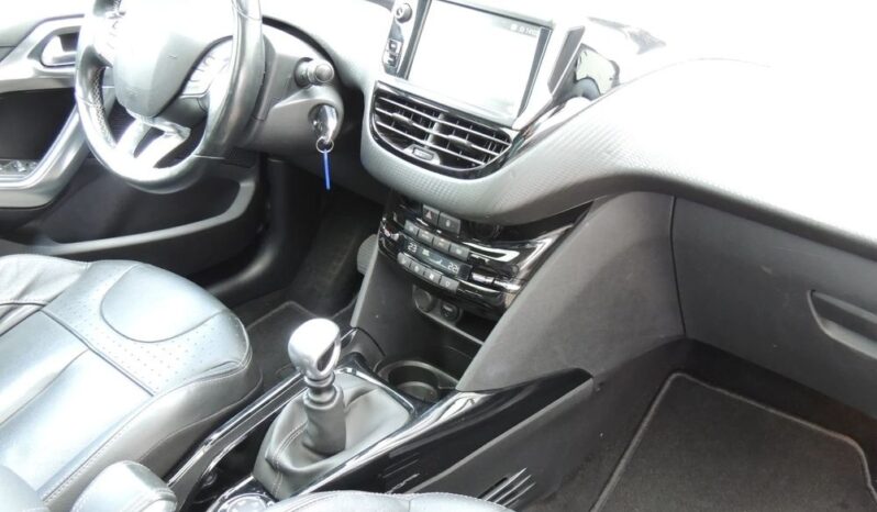 Peugeot 2008 1.2 PureTech Allure Pack S&S full