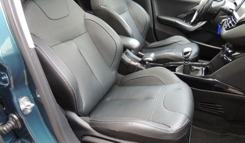 Peugeot 2008 1.2 PureTech Allure Pack S&S full
