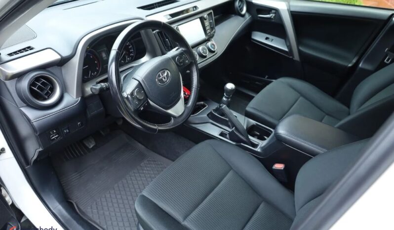 Toyota RAV4 full