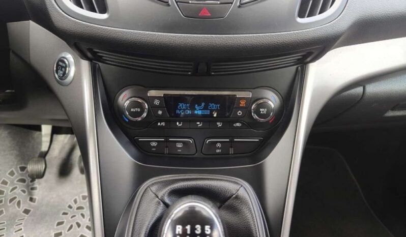 Ford Kuga full