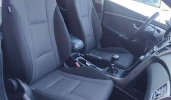 Hyundai i30 full