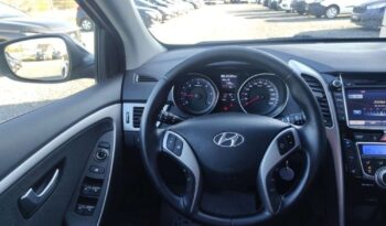 Hyundai i30 full