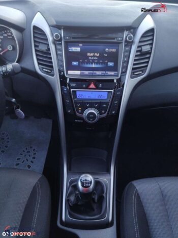 Hyundai i30 full
