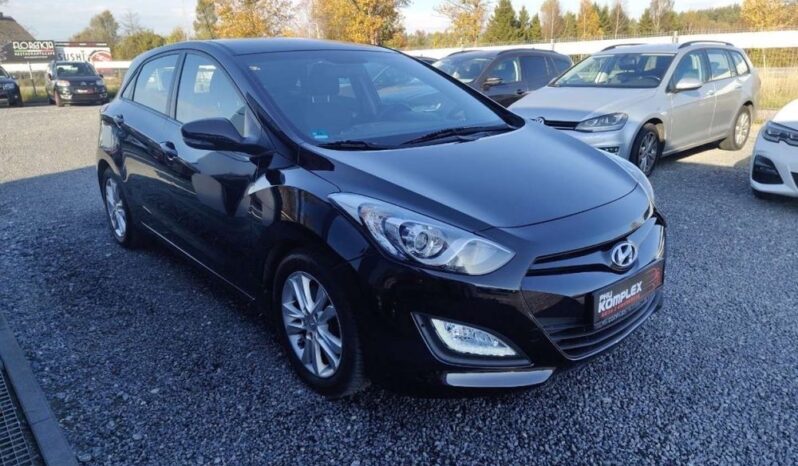 Hyundai i30 full