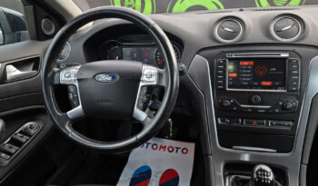 Ford Mondeo full