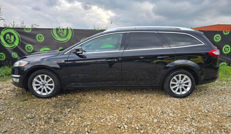 Ford Mondeo full