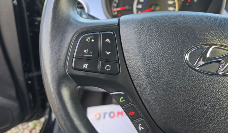 Hyundai i10 full