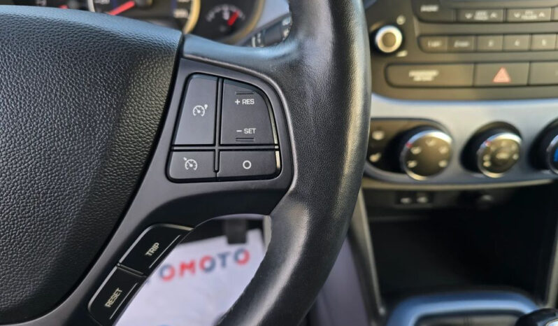 Hyundai i10 full