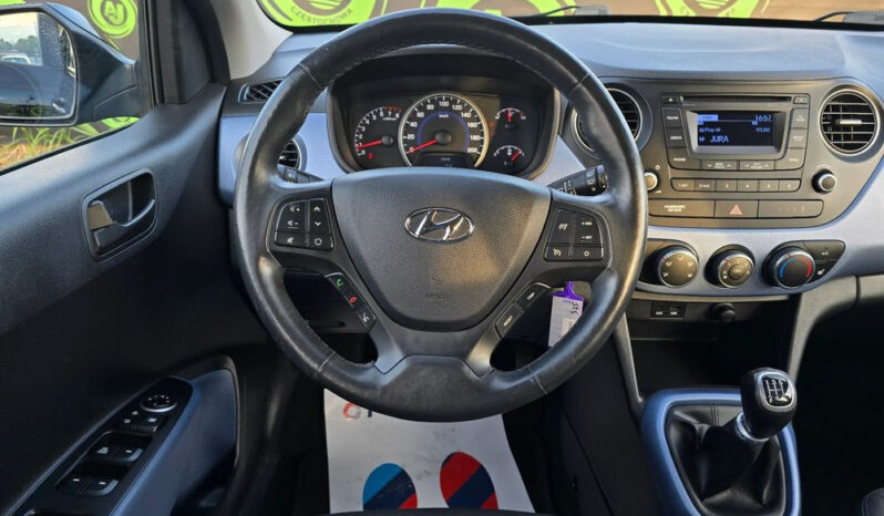 Hyundai i10 full