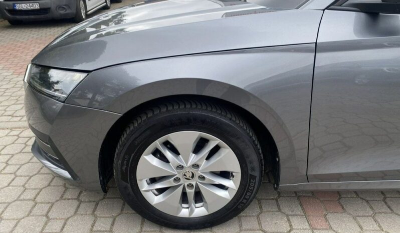 Skoda Octavia full