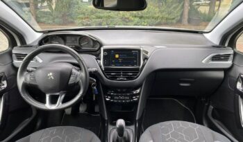 Peugeot 2008 1.5 BlueHDi Signature full