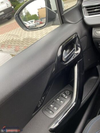 Peugeot 2008 1.5 BlueHDi Signature full