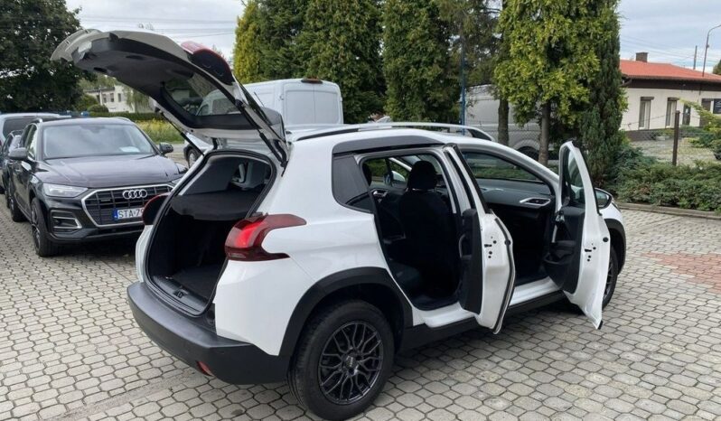 Peugeot 2008 1.5 BlueHDi Signature full