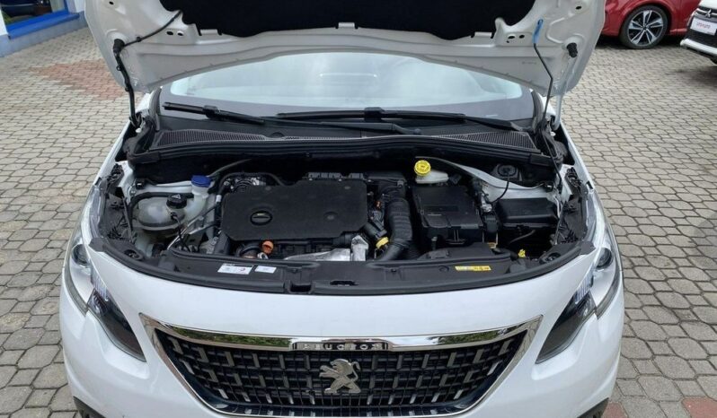 Peugeot 2008 1.5 BlueHDi Signature full