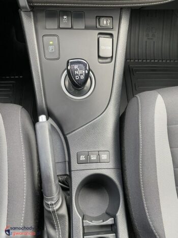 Toyota Auris full
