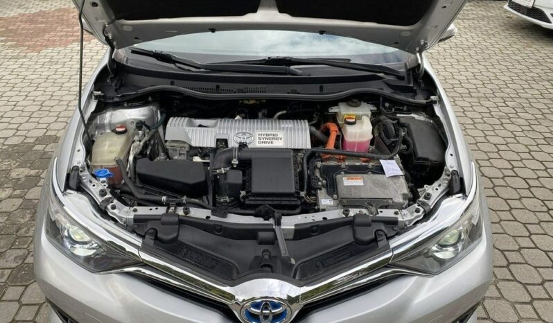 Toyota Auris full