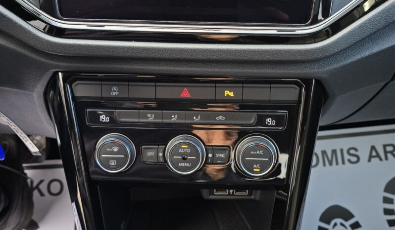 Volkswagen T-Roc DSG, Panorama, LED full