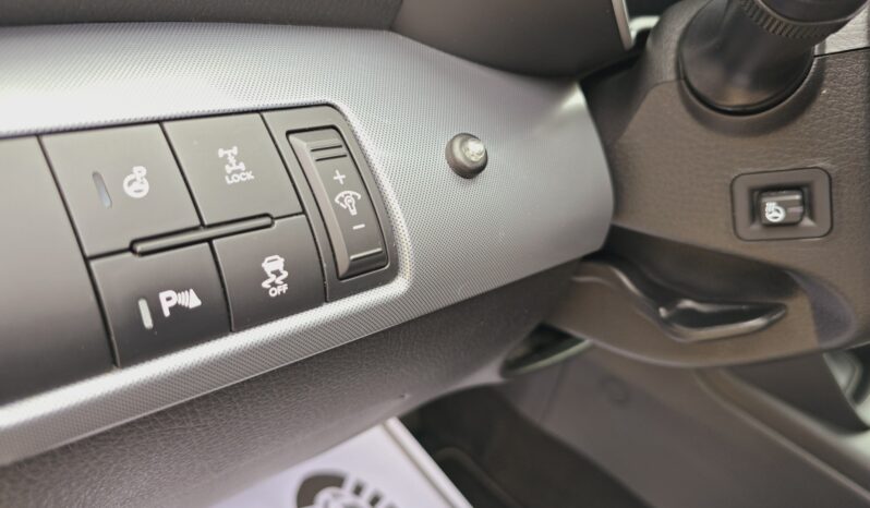 Kia Sorento II 2.2 Panorama, skóry, ksenon, navi, AWD full