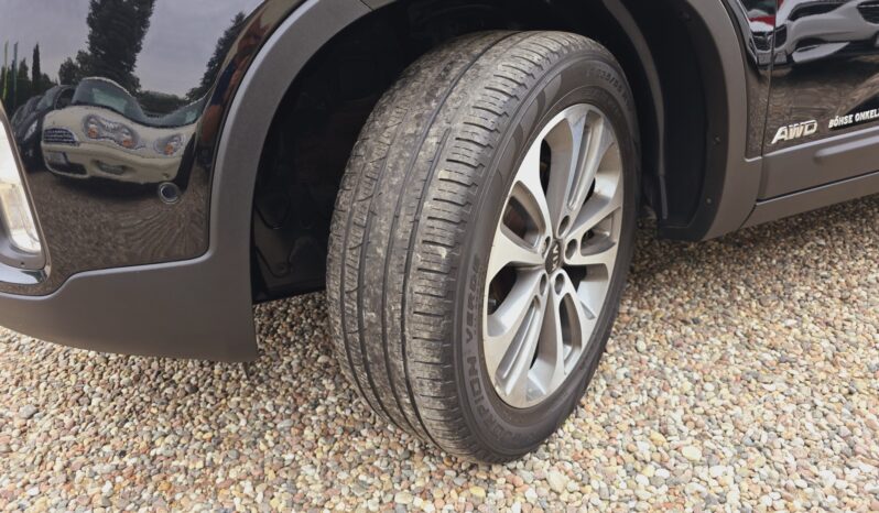 Kia Sorento II 2.2 Panorama, skóry, ksenon, navi, AWD full