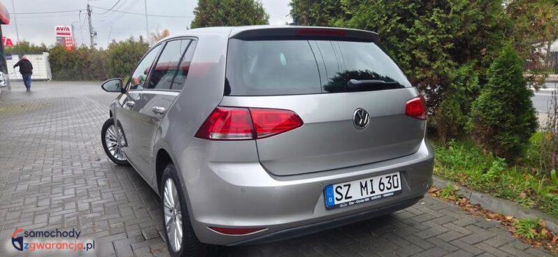 Volkswagen Golf 1.2 TSI BlueMotion Technology Cup full