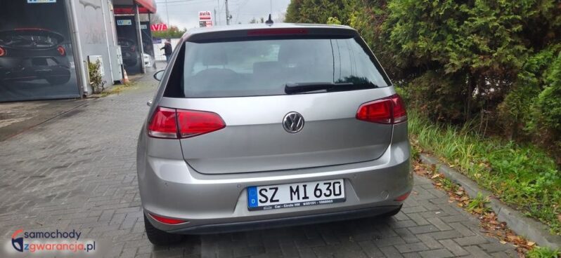 Volkswagen Golf 1.2 TSI BlueMotion Technology Cup full