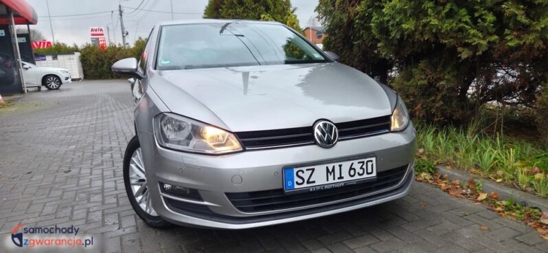 Volkswagen Golf 1.2 TSI BlueMotion Technology Cup full