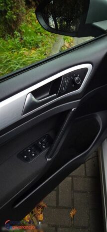 Volkswagen Golf 1.2 TSI BlueMotion Technology Cup full