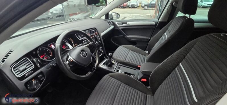 Volkswagen Golf 1.2 TSI BlueMotion Technology Cup full