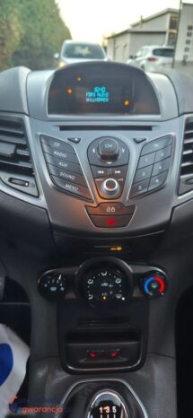 Ford Fiesta 1.0 Gold X EU6 full