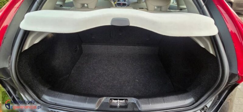 Volvo V40 D2 Drive-E Ocean Race full