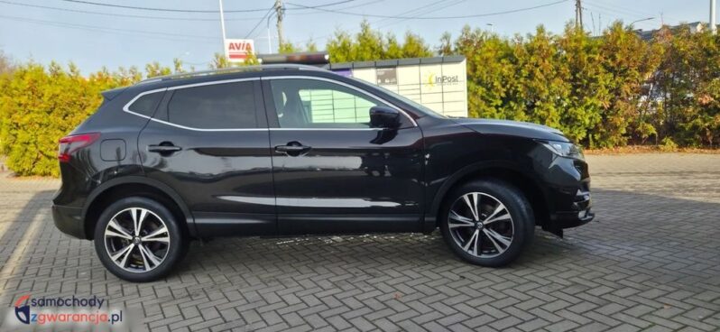 Nissan Qashqai TEKNA+ full