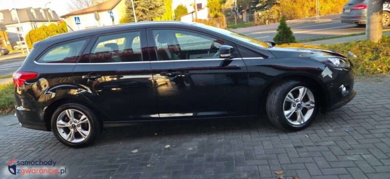 Ford Focus 1.6 TDCi DPF Start-Stopp-System Champions Edition full