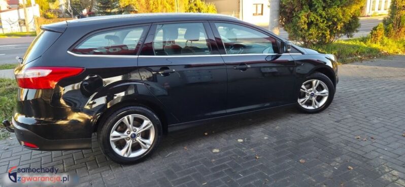 Ford Focus 1.6 TDCi DPF Start-Stopp-System Champions Edition full