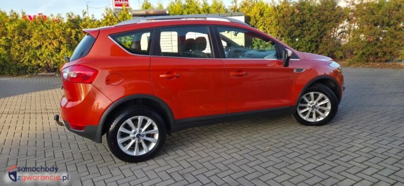 Ford Kuga 2.0 TDCi 2×4 Champions Edition full
