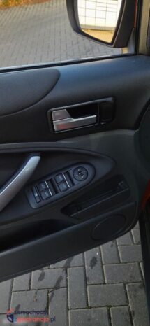 Ford Kuga 2.0 TDCi 2×4 Champions Edition full
