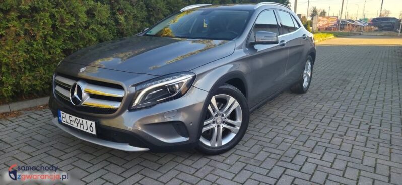 Mercedes-Benz GLA 250 7G-DCT StreetStyle full