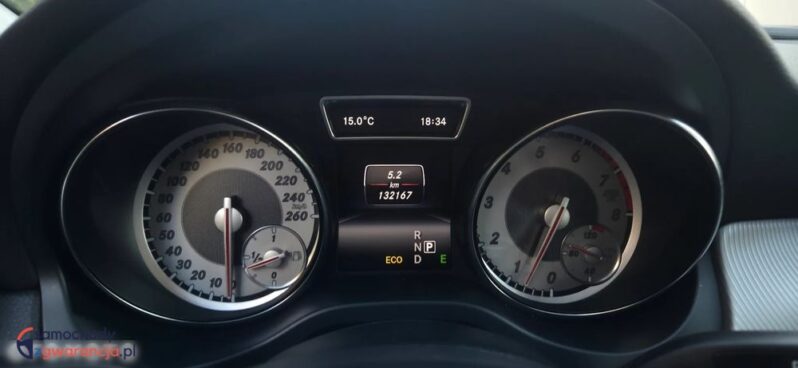 Mercedes-Benz GLA 250 7G-DCT StreetStyle full