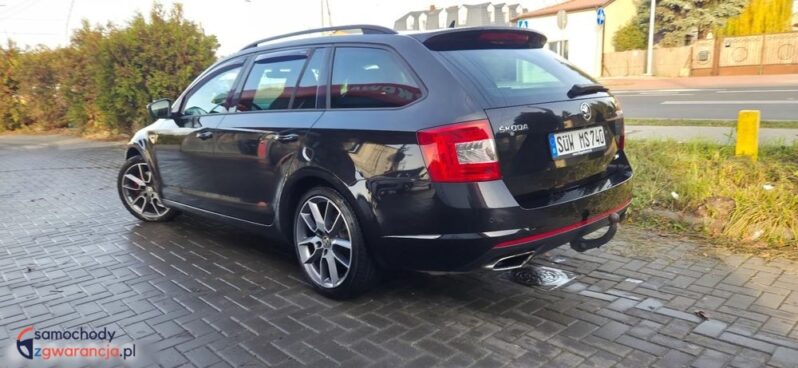 Skoda Octavia Combi 2.0 TDI DSG RS full