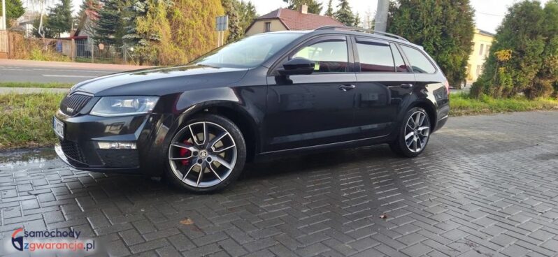 Skoda Octavia Combi 2.0 TDI DSG RS full