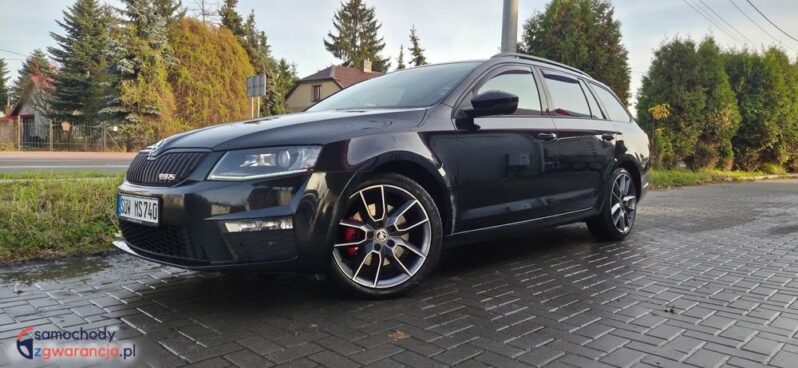 Skoda Octavia Combi 2.0 TDI DSG RS full