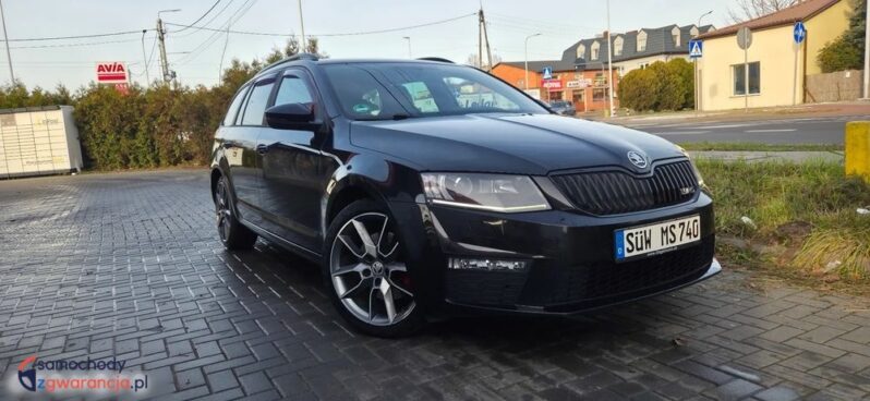 Skoda Octavia Combi 2.0 TDI DSG RS full