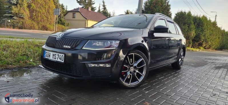 Skoda Octavia Combi 2.0 TDI DSG RS full