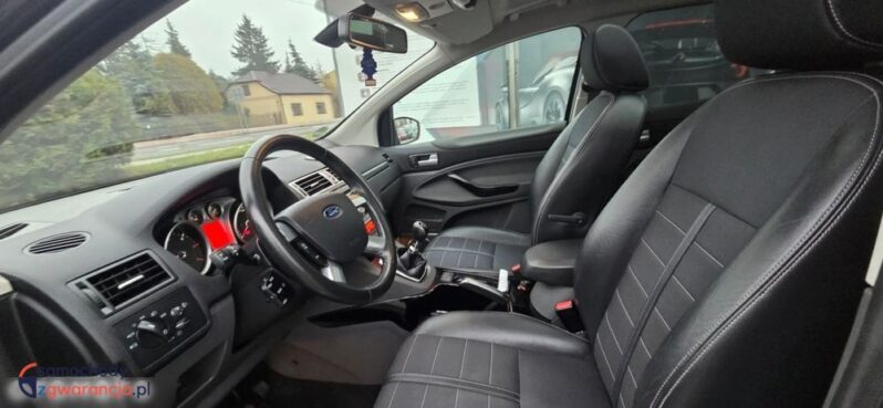 Ford Kuga 2.0 TDCi 4WD Titanium full
