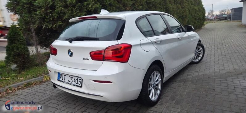BMW Seria 1 116i Sport Line full