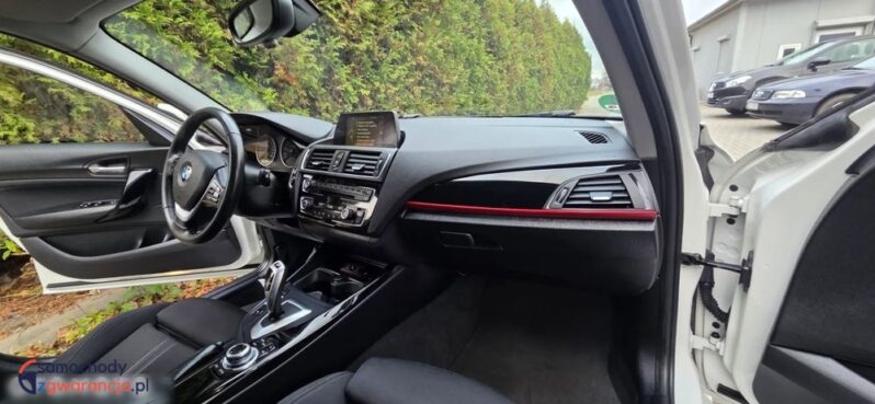 BMW Seria 1 116i Sport Line full